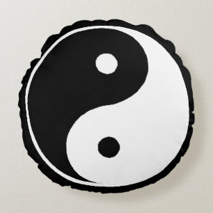 Classic Ying Yang Chinese Symbol Round Pillow