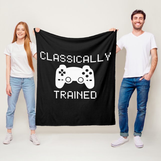 CLASSICALLY TRAINED FLEECE BLANKET (In Situ)