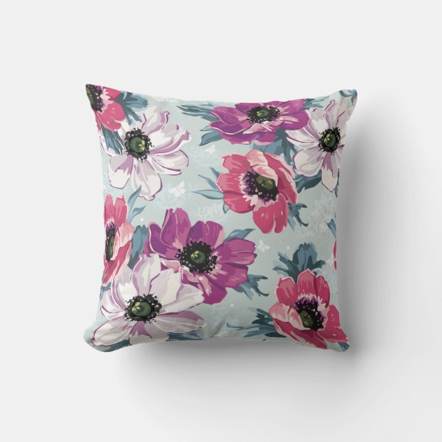 Classy Floral Pattern Throw Pillow (Front)