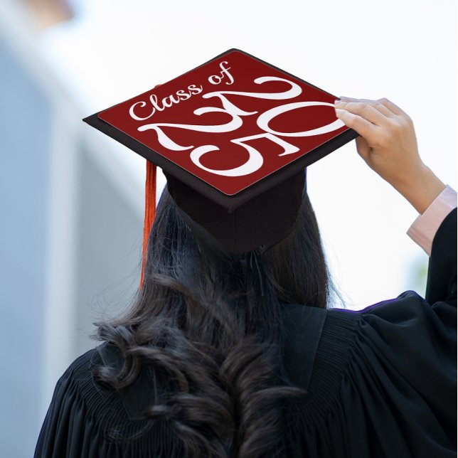 Classy Graduation Year Cap Topper (Graduation Cap Toppers Outfit Ideas)