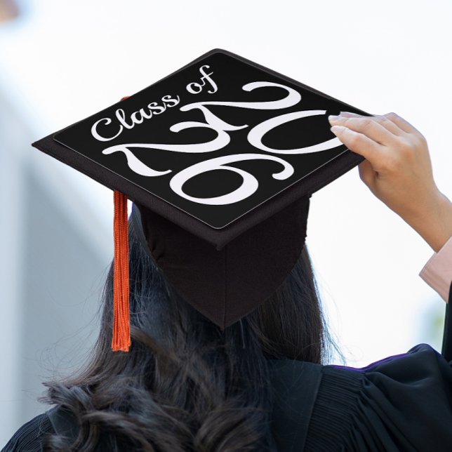 Classy Graduation Year Cap Topper (Graduation Year Cap Topper Outfit Ideas)