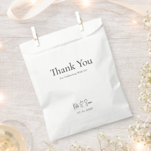Classy Simple White Wedding Favour Bag