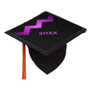 Classy Zigzag Purple on Black Year Graduation Cap Topper