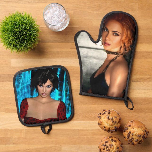 Clear Shadows and The World Behind the Eyes Oven Mitt & Pot Holder Set (Top Down)