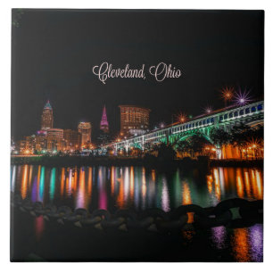 Cleveland, Ohio cityscape, labelled Tile