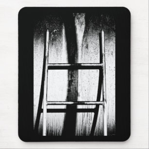 climb across mouse pad