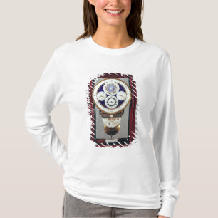 Clock with four dials and the signs of the T-Shirt