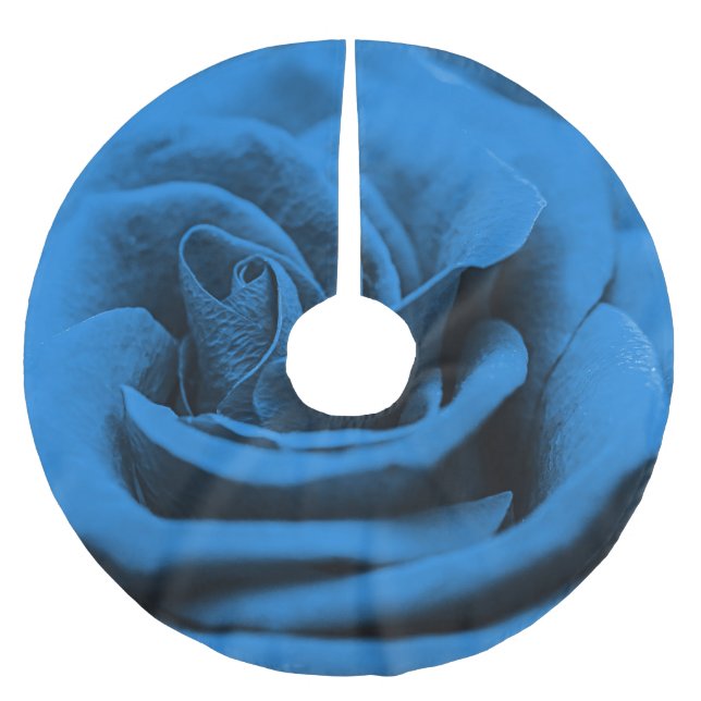 Close-up blue red rose, macro beauty. brushed polyester tree skirt (Front)