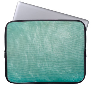 Close up photo of green cloth laptop sleeve