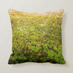 Close-up Photo of Green Haircap Moss Throw Pillow