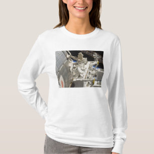 Close-up view of components T-Shirt
