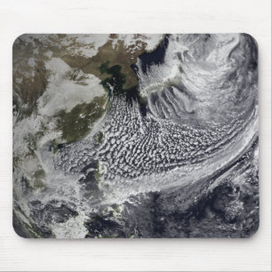 Cloud simulation of a single day 4 mouse pad