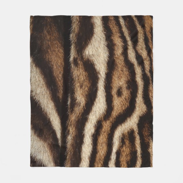 Clouded leopard fur, exotic pattern. fleece blanket (Front)