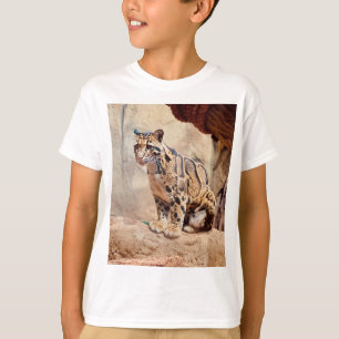 clouded leopard picture nature wildlife exotic T-Shirt