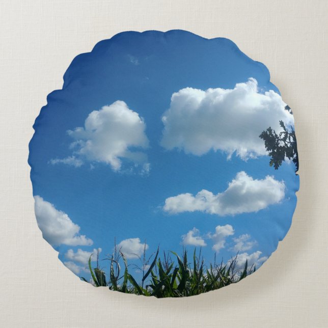 Clouds And Blue Sky Round Pillow (Front)
