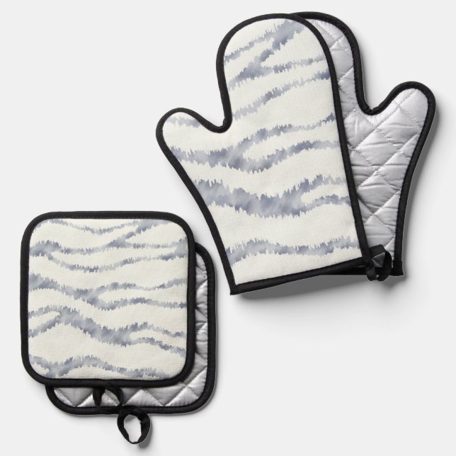 Cloudy Grey Zebra Eraser Scratch Art Oven Mitt & Pot Holder Set (Front/Back)