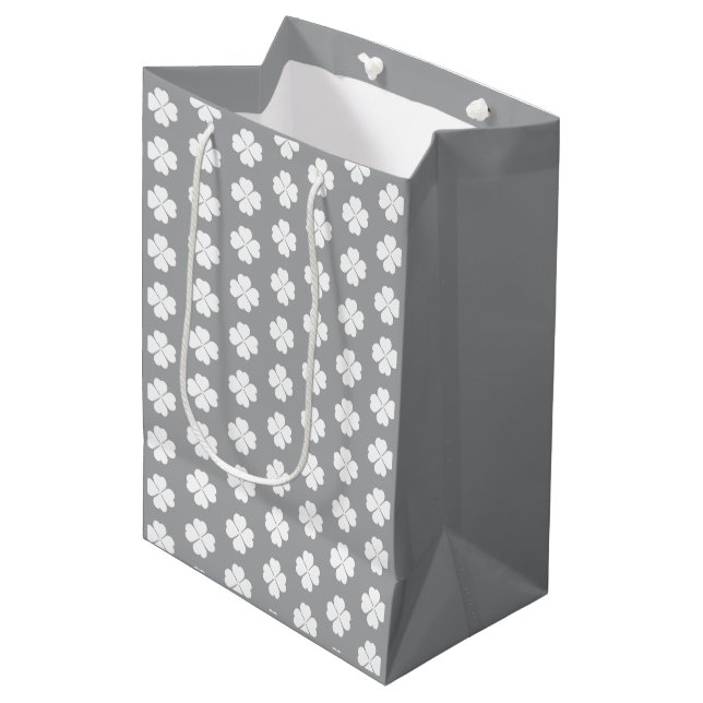 Clover flavoued gift bag (Front Angled)