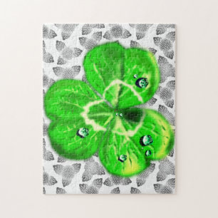 Clover Jigsaw Puzzle Dew Drops