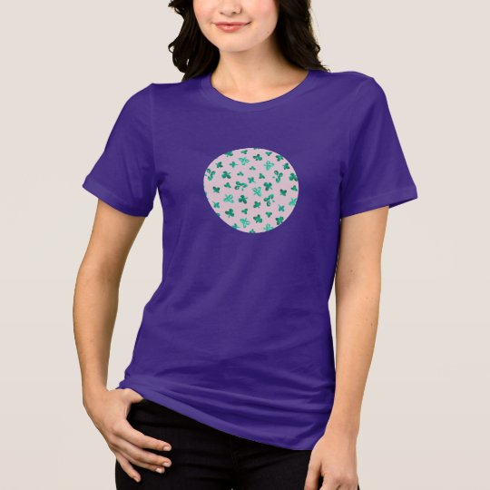 Clover Leaves Women's Relaxed Fit T-Shirt