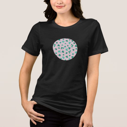 Clover Leaves Women's Relaxed Fit T-Shirt