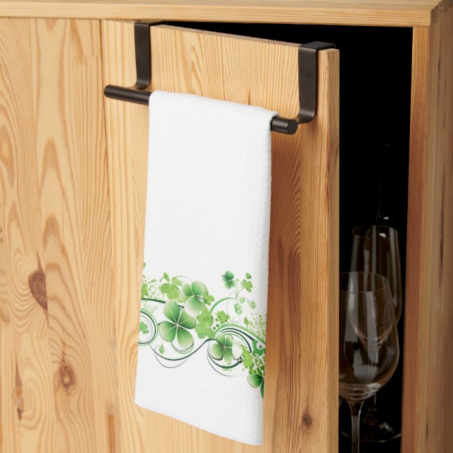 Clovers Kitchen Towel (Thirds Fold)
