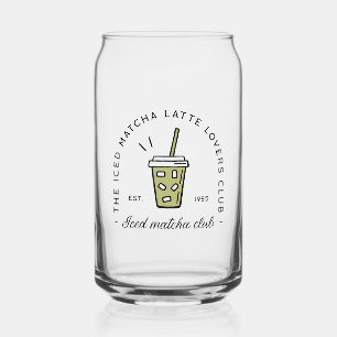 Club amoureux de latte matcha glacé esthétique