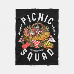 Cnic Squad Funny Family Reunion Friends Cnicking Q Fleece Blanket