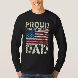Coast Guard Dad USCG Distressed US American Flag G T-Shirt