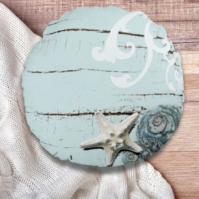 Coastal aqua blue beach wood starfish seashell round pillow (Coastal aqua blue beach wood starfish seashell round pillow)