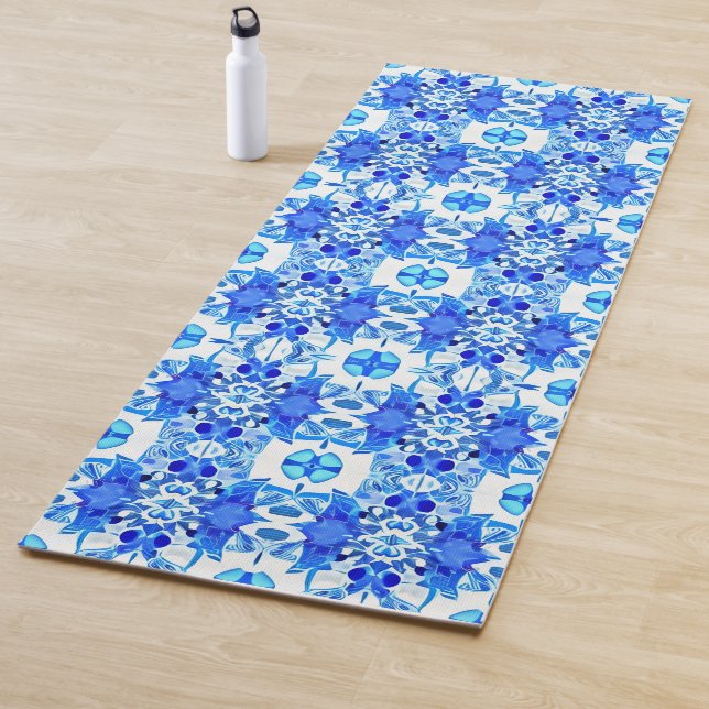 Cobalt Blue and White Batik Tile Pattern Yoga Mat (In Situ)