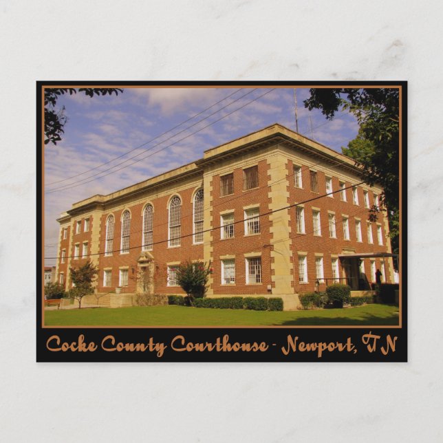 Cocke County Courthouse - Newport, TN Postcard (Front)