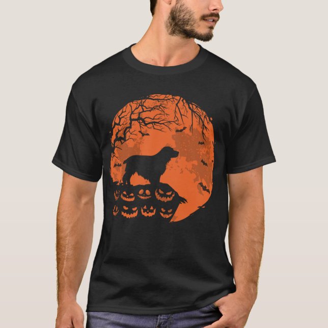 Cocker Spaniel And Moon Halloween Dog lovers Gift T-Shirt (Front)
