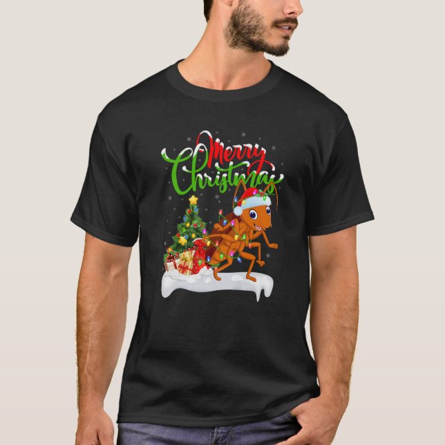 Cockroach Insects Lover Xmas Lighting Cockroach Ch T-Shirt (Front)