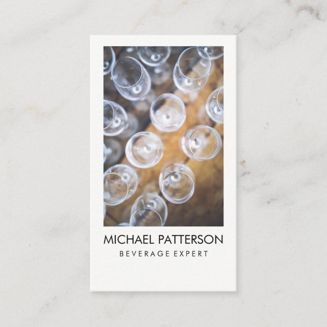 Cocktails / Bartender / Wine Glasses Business Card (Front)