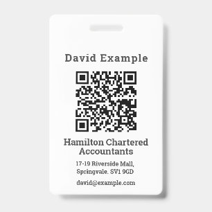 Code QR avec nom et badge professionnel