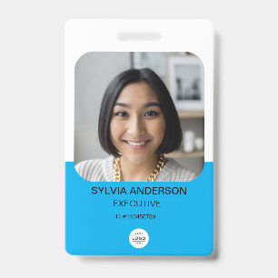 Code QR de logo de badge employé avec photo person