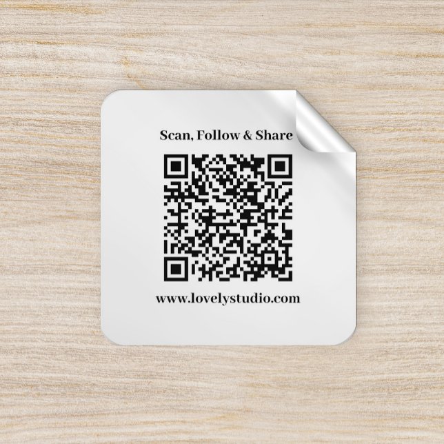Code QR et personnalisez vos stickers texte (#zazzlemade #QRcode #addqrcode #CustomQRCode #template #customtext #blackandwhite #modern)