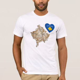 Coeur de drapeau de Kosovo et T-shirt de carte