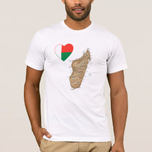 Coeur de drapeau du Madagascar et T-shirt de carte
