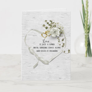 Coeur de ruban mariage sur carte de bouleau