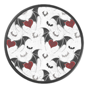 Coeur d'Halloween avec ailes de chauve-souris noir