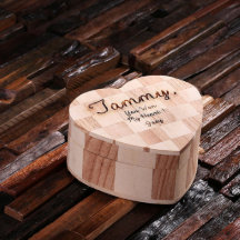 Coeur gravé unique en forme de grande boîte à bijo