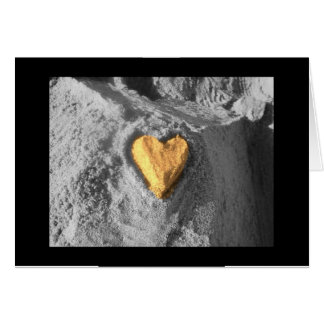 Coeur noir et blanc de sable