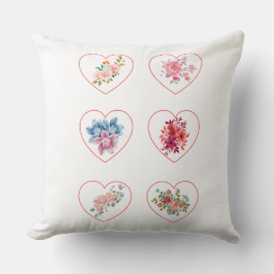 Coeurs coussins avec fleurs