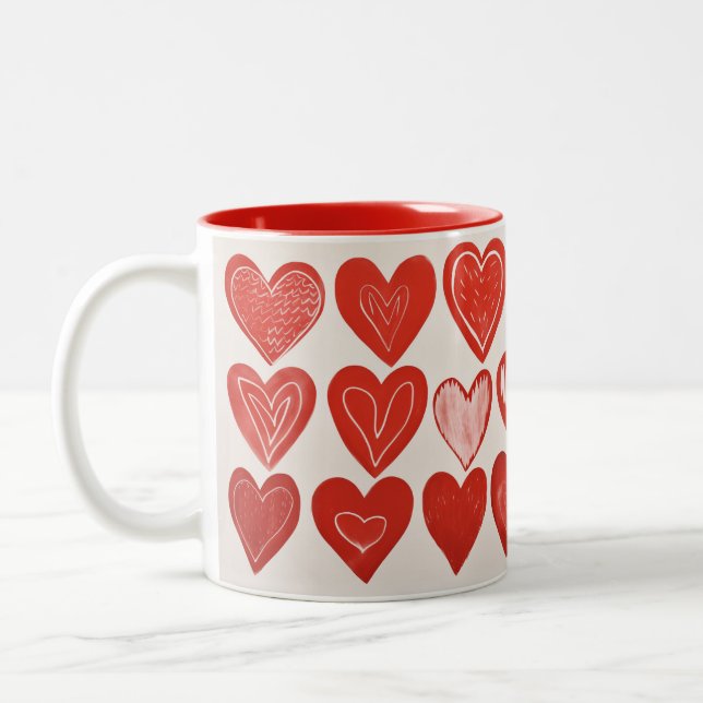 Coeurs dessinés à la main Mug à deux tons (Gauche)