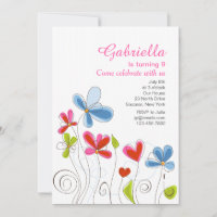 Coeurs et invitation de fleurs