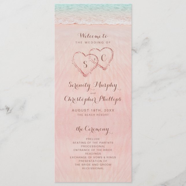 Coeurs roses dans le programme de mariage sur la p (Devant)