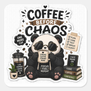 Coffee Before Chaos – Autocollant Café Panda Cozy