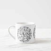 Coffee cup with minimalist leaf design