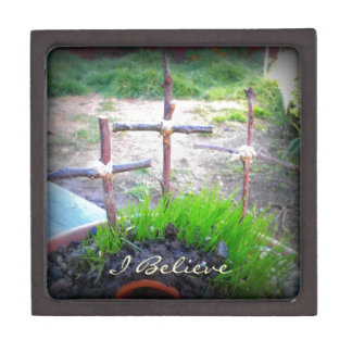 Coffret Cadeau De Première Qualité "Je crois" 3 croix